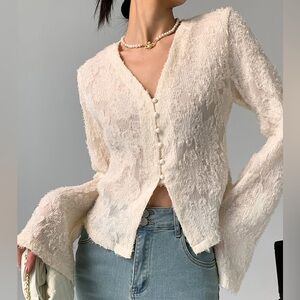 COMMENSE V-Neck Ruffle Long Sleeve Blouse